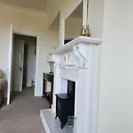 80 Filey Road - 2 Bed First Floor With Sea Views And Parking * Scarborough